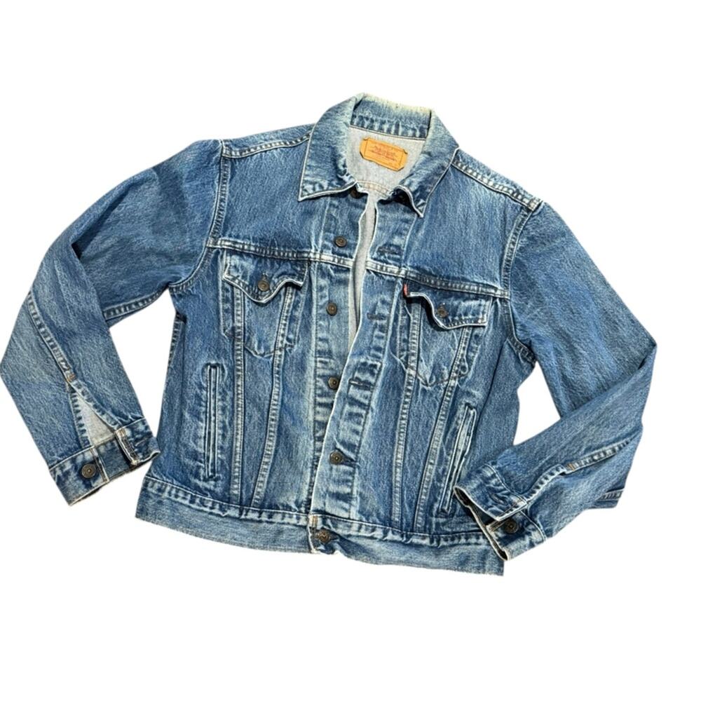 Vintage Levi's Classic Blue Jean Jacket Adult Size 42